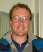 Dr Alastair Lyndon